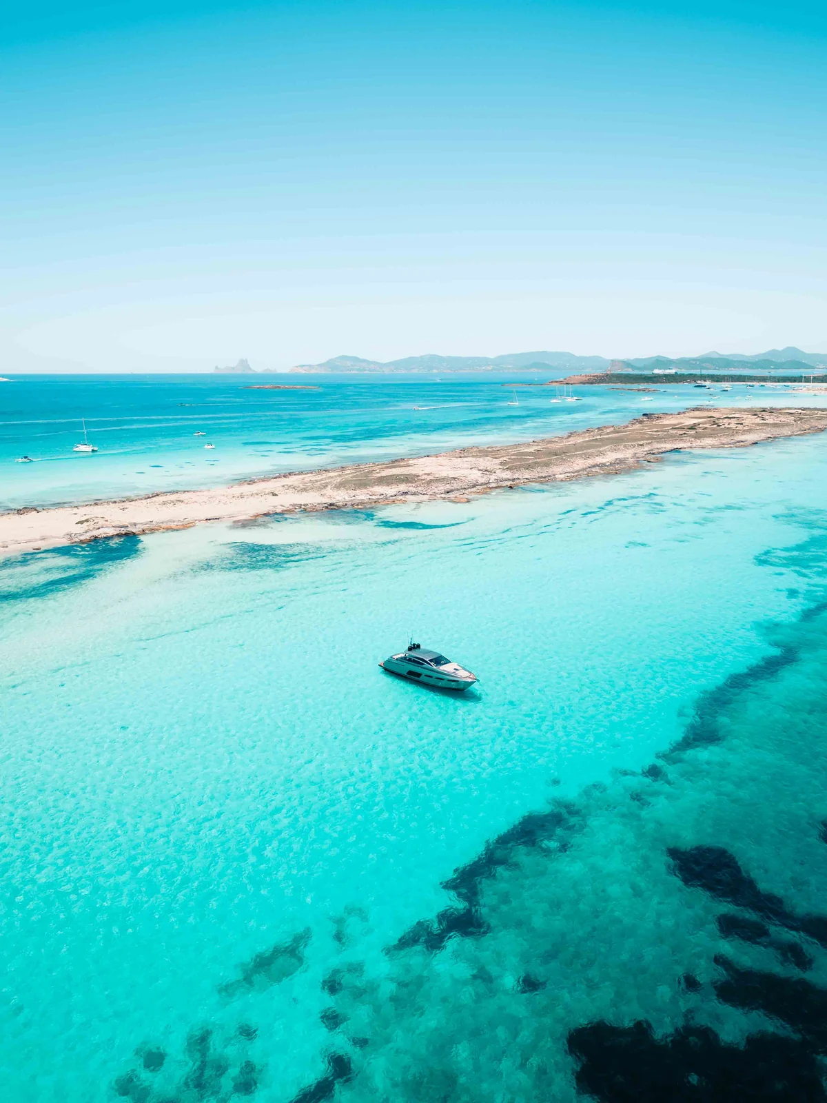 Formentera turquoise water and white sand